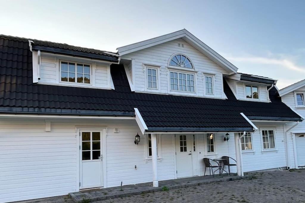 Spectacular Nature Experience At Norway'S Southern Point! Svenevik Exteriör bild